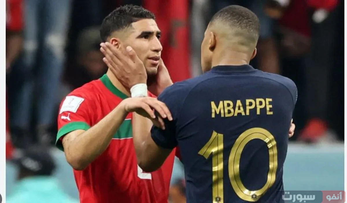 مبابي يفاجئ حكيمي بترشيح ديمبيلي للكرة الذهبية