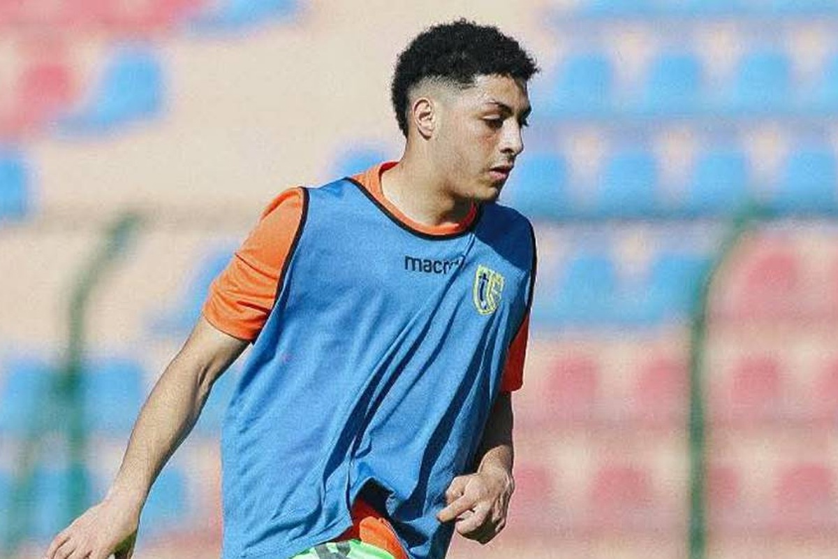 عميد المنتخب المغربي للشباب حسام الصادق يتلقى البطاقة الحمراء في أول ظهور له مع إتحاد تواركة