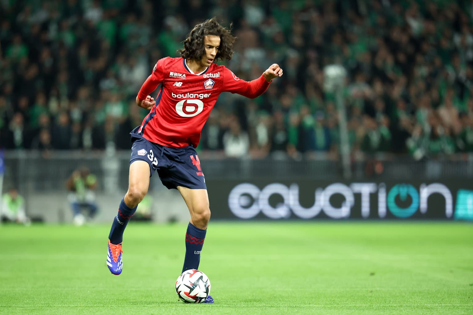 من هو أيوب بوعدي لاعب ليل وهل سيمثل المنتخب المغربي؟